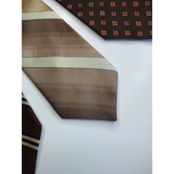 Bundle of 3 silk and silk blend ties - Picture 3 of 9